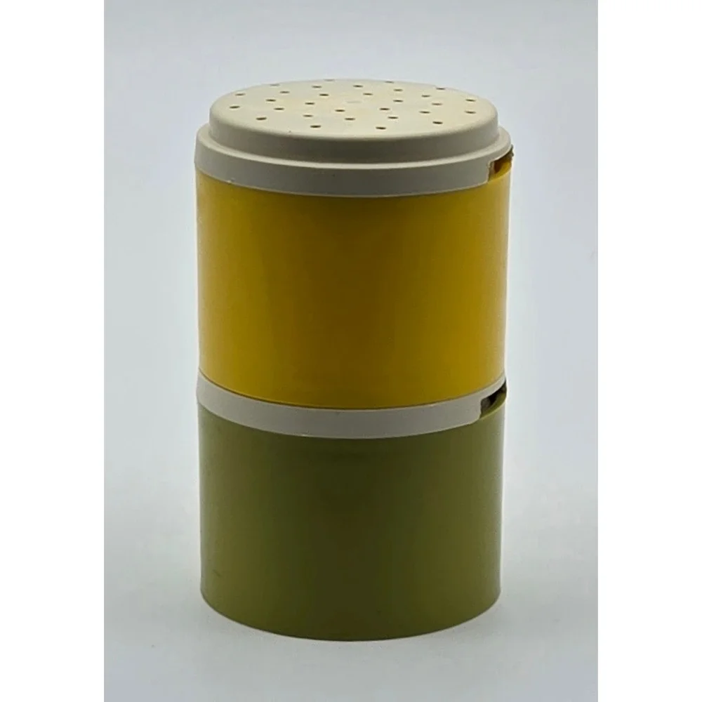 Tupperware Condiment Shakers Harvest Gold Avocado Green Set 1308-26 USA Stack